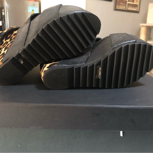 YES by Solestruck Fluorite leather cheetah calf hair platform peep toe sandals - Picture 5 of 7